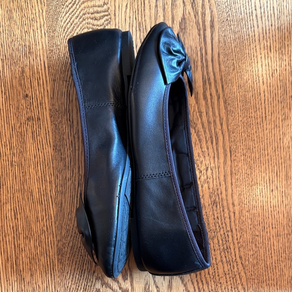 Sam & Libby Black Flats with Bow Accent - Picture 3 of 6